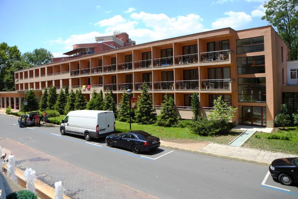 Hotel Yunona Sunny Beach Exterior photo